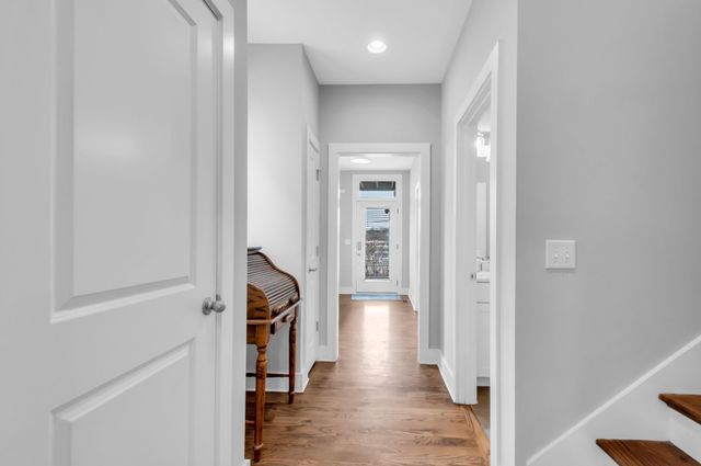 64 Twin St, Nashville, TN 37209