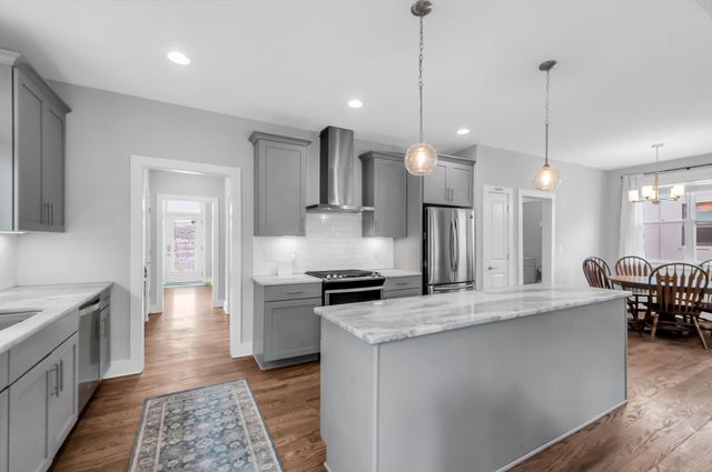 64 Twin St, Nashville, TN 37209