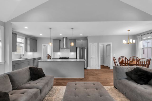 64 Twin St, Nashville, TN 37209