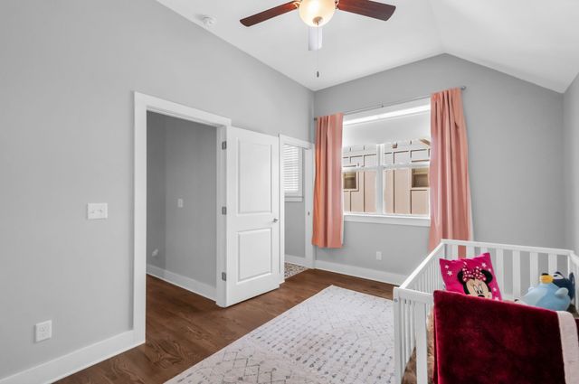 64 Twin St, Nashville, TN 37209