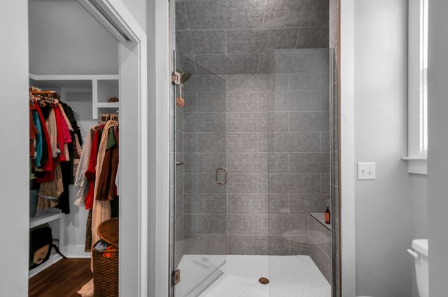 64 Twin St, Nashville, TN 37209