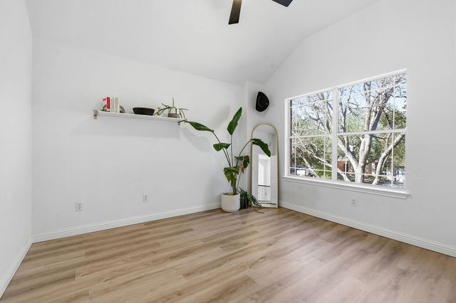 10329 Big Thicket DR, Austin, TX 78747