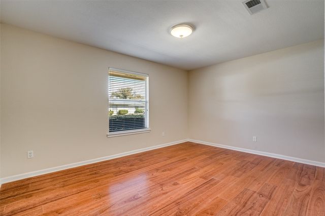 2713 Ridge Road N, Fort Worth, TX 76133