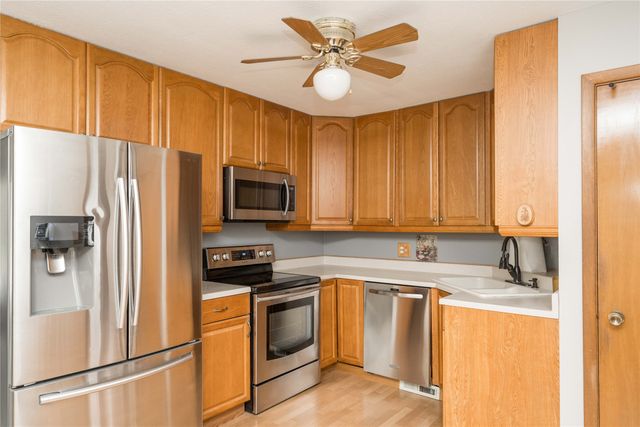 213 NE Crestmoor Place, Ankeny, IA 50021