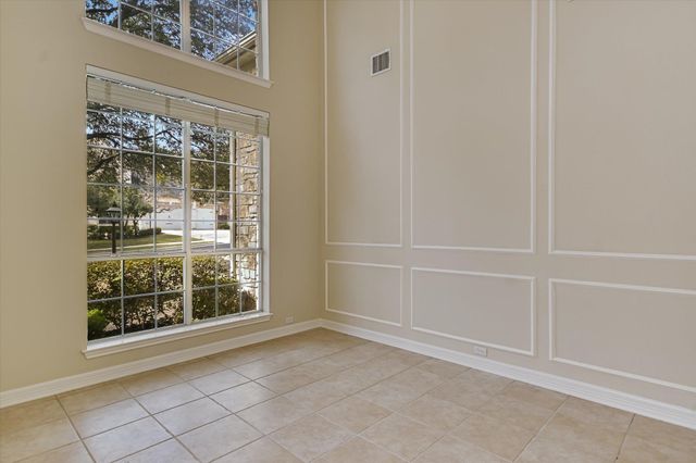 9605 Corbe DR, Austin, TX 78726