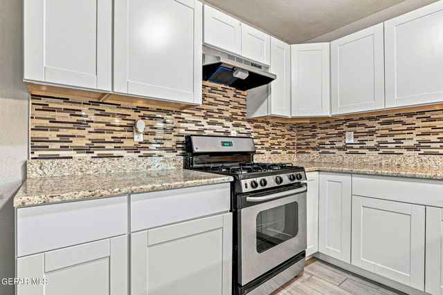11524 MEADOWBROOK Drive, El Paso, TX 79936