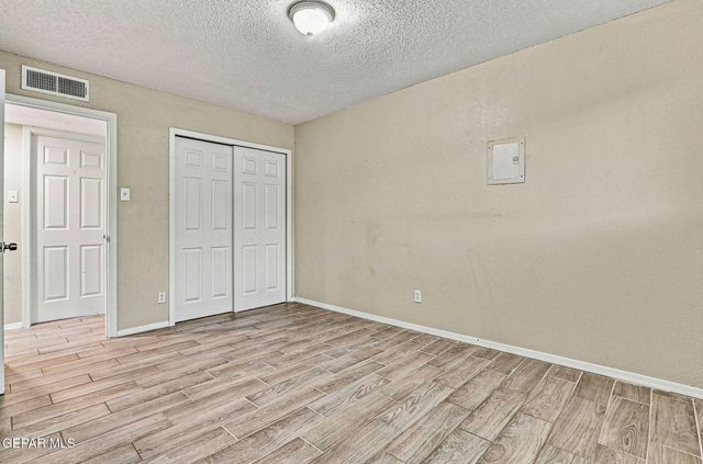 11524 MEADOWBROOK Drive, El Paso, TX 79936