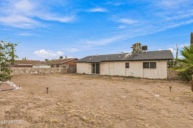 11524 MEADOWBROOK Drive, El Paso, TX 79936