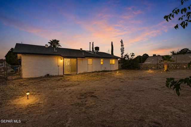 11524 MEADOWBROOK Drive, El Paso, TX 79936