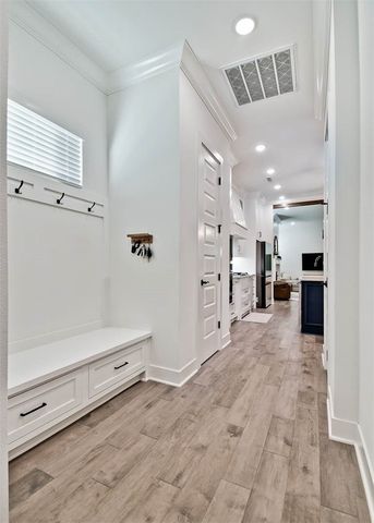 6724 Garden Trail Avenue, Springdale, AR 72762