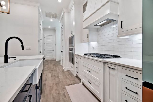 6724 Garden Trail Avenue, Springdale, AR 72762