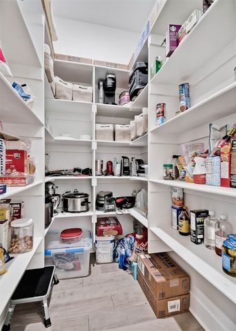 6724 Garden Trail Avenue, Springdale, AR 72762