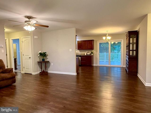 206 BRANT LN N, Martinsburg, WV 25403