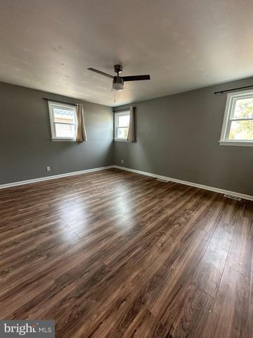 365 HENDRICKSON AVE, Woodbury, NJ 08096