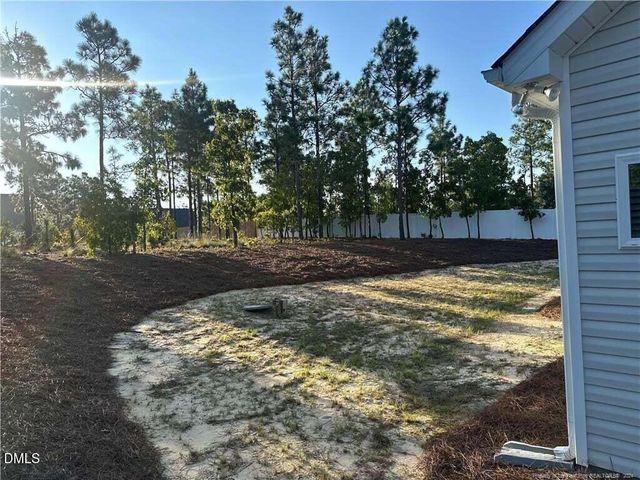 1245 Whitney Drive, Aberdeen, NC 28315