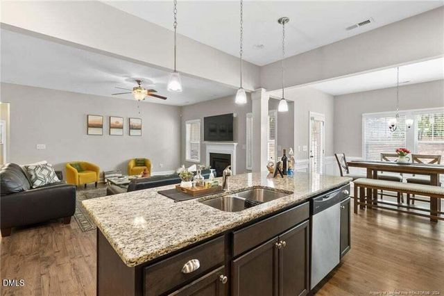 1245 Whitney Drive, Aberdeen, NC 28315