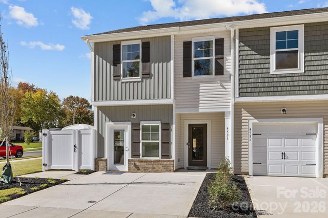 4611 Green Drake Drive, Charlotte, NC 28269