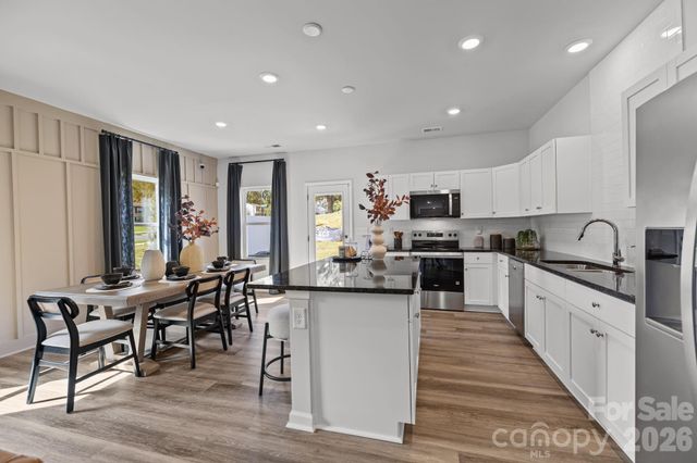 4611 Green Drake Drive, Charlotte, NC 28269