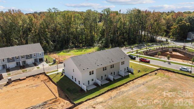 4611 Green Drake Drive, Charlotte, NC 28269