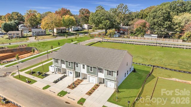 4611 Green Drake Drive, Charlotte, NC 28269