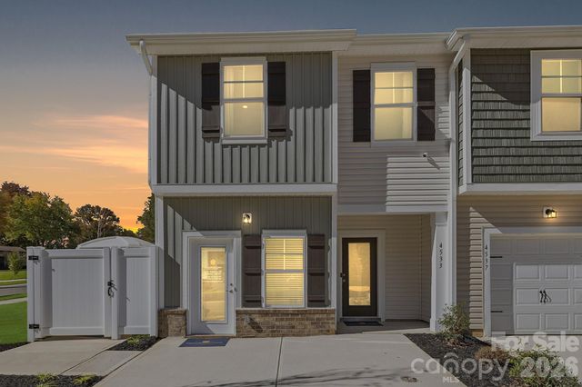 4611 Green Drake Drive, Charlotte, NC 28269