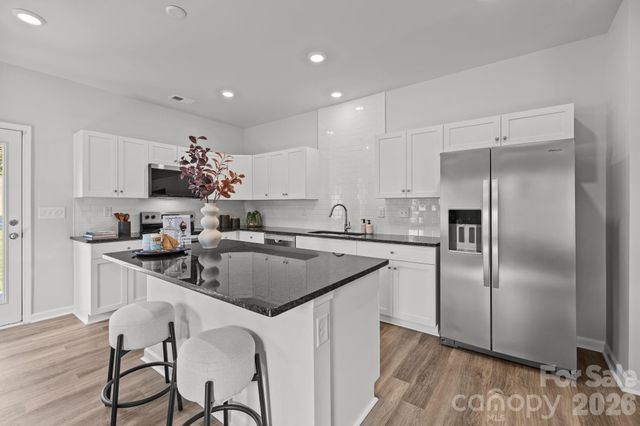 4611 Green Drake Drive, Charlotte, NC 28269