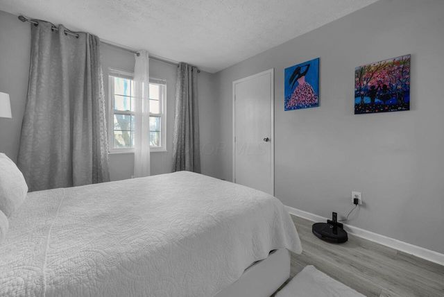 2292 Laurelwood Drive, 2292L, Columbus, OH 43229