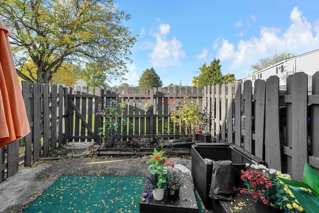 2292 Laurelwood Drive, 2292L, Columbus, OH 43229