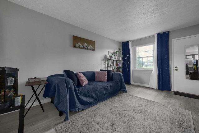 2292 Laurelwood Drive, 2292L, Columbus, OH 43229