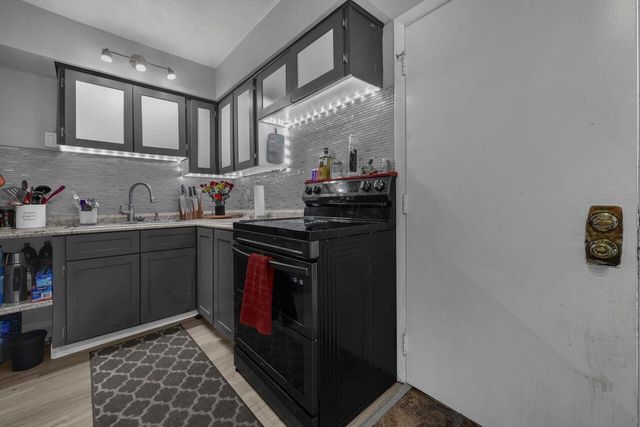 2292 Laurelwood Drive, 2292L, Columbus, OH 43229