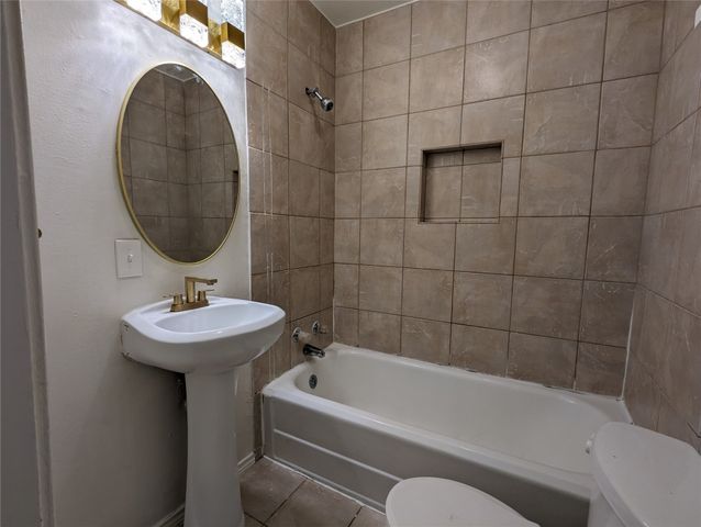 6330 Vickery Boulevard, Dallas, TX 75214