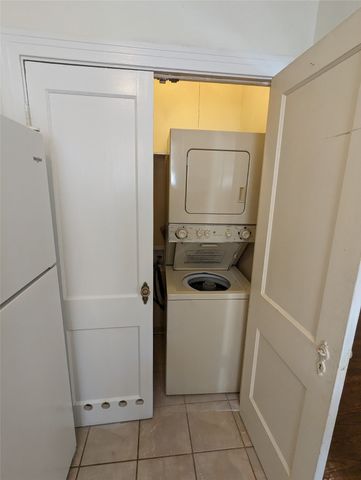 6330 Vickery Boulevard, Dallas, TX 75214