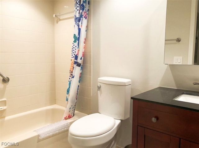 340 S Horse Creek DR 304, Naples, FL 34110