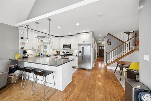 938 Mapleton Avenue, Oak Park, IL 60302