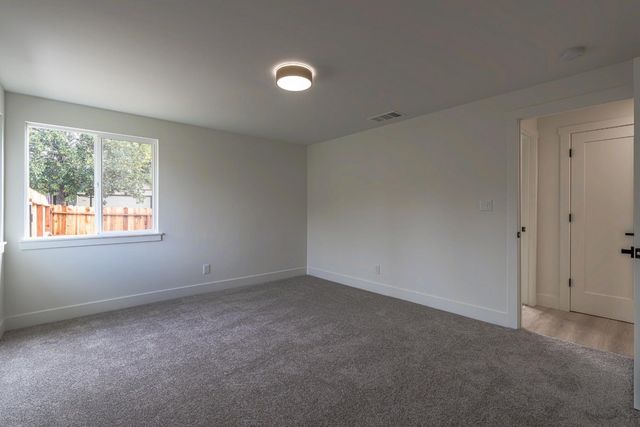 6838 Grant Ave, Carmichael, CA 95608