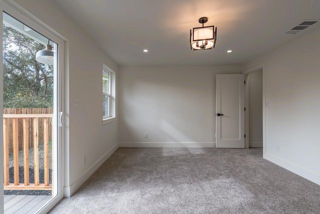 6838 Grant Ave, Carmichael, CA 95608