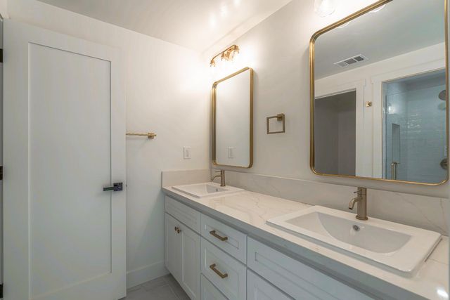 6838 Grant Ave, Carmichael, CA 95608