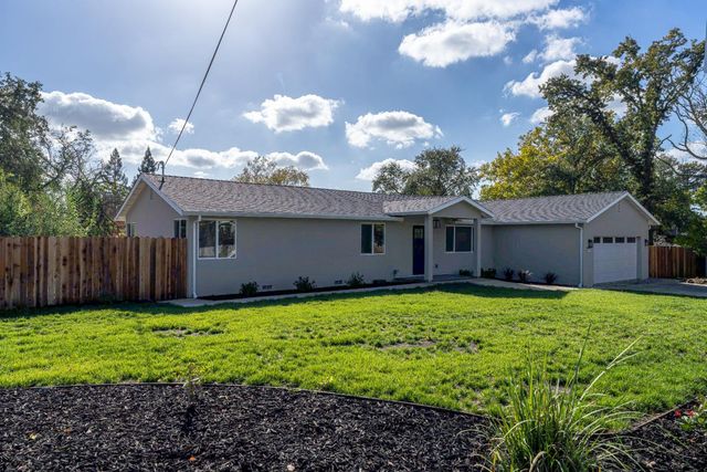 6838 Grant Ave, Carmichael, CA 95608