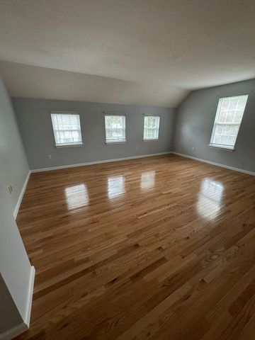 60 Lilac Circle 60, Marlborough, MA 01752