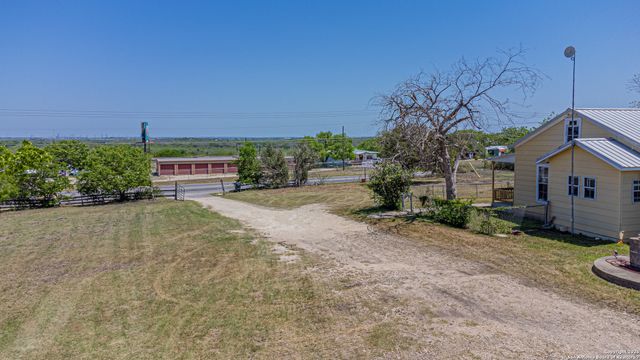 6432 FM725, New Braunfels, TX 78130