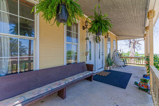 6432 FM725, New Braunfels, TX 78130