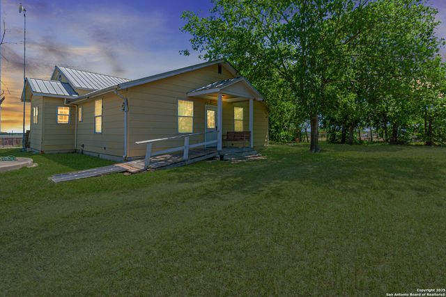 6432 FM725, New Braunfels, TX 78130