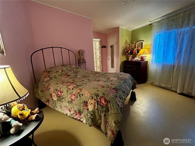 190 Village Lane, Sequim, WA 98382