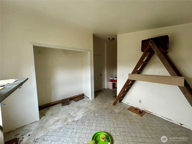 190 Village Lane, Sequim, WA 98382