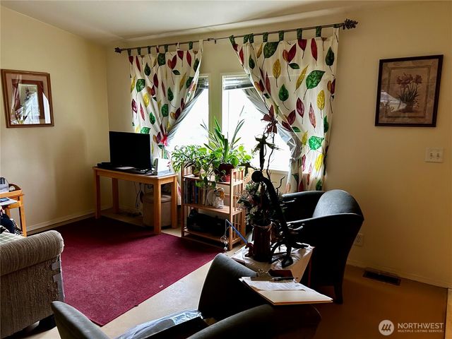 190 Village Lane, Sequim, WA 98382