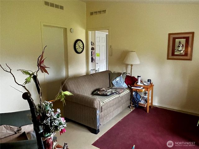 190 Village Lane, Sequim, WA 98382