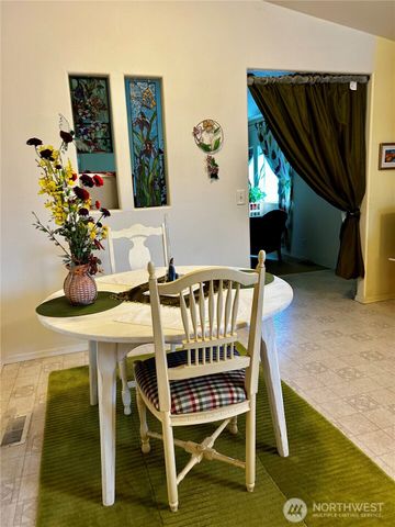 190 Village Lane, Sequim, WA 98382