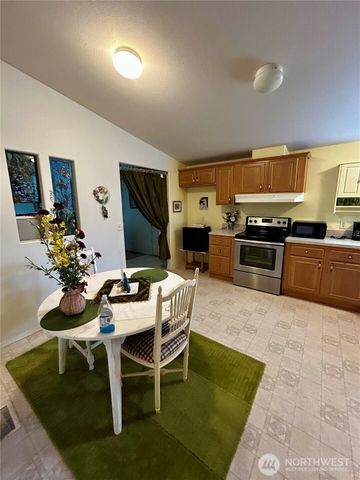 190 Village Lane, Sequim, WA 98382