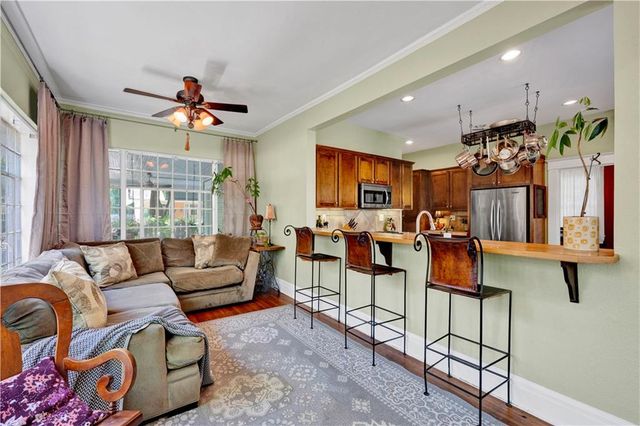 307 West Street, Mobile, AL 36604
