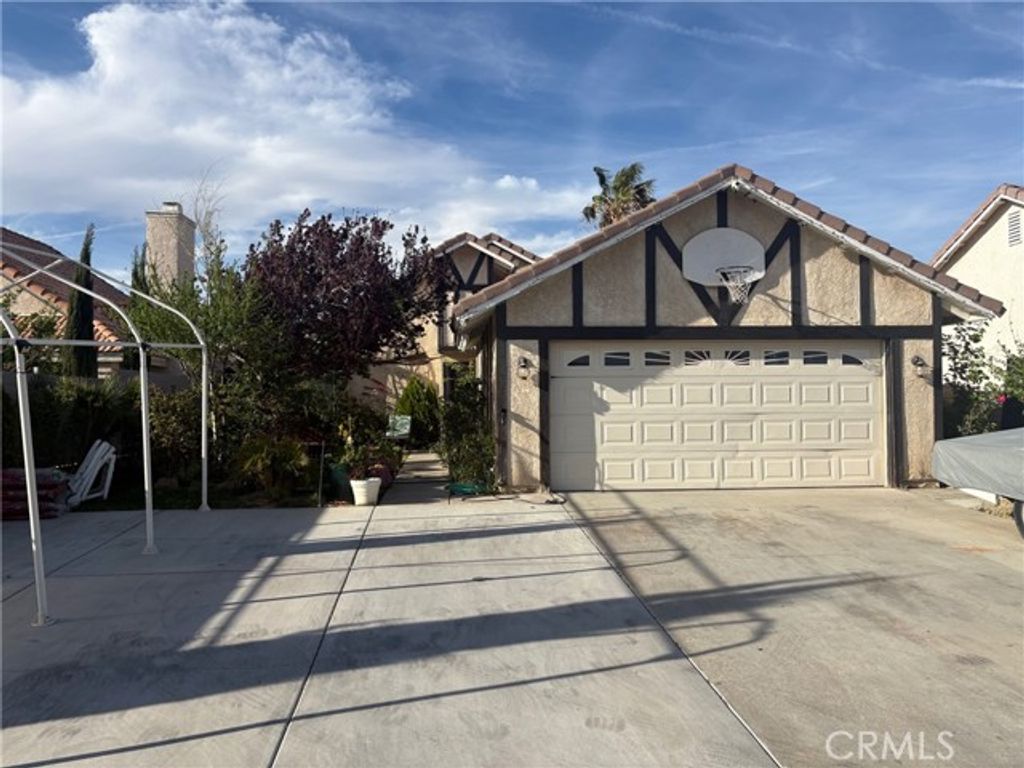5237 Sunburst, Palmdale, CA 93552